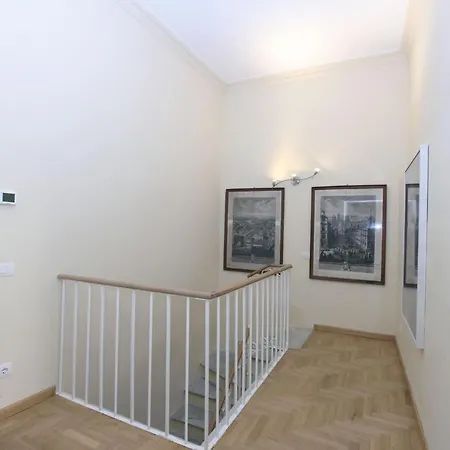Maria Cristina Flat * Řím