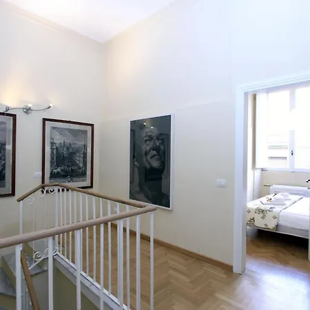 Maria Cristina Flat Řím